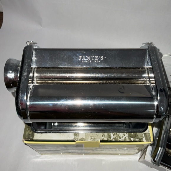 Used Fantes Aunt Gina’s Pasta Maker Machine Double Cutter Noodle Model 12000 - Picture 4 of 6